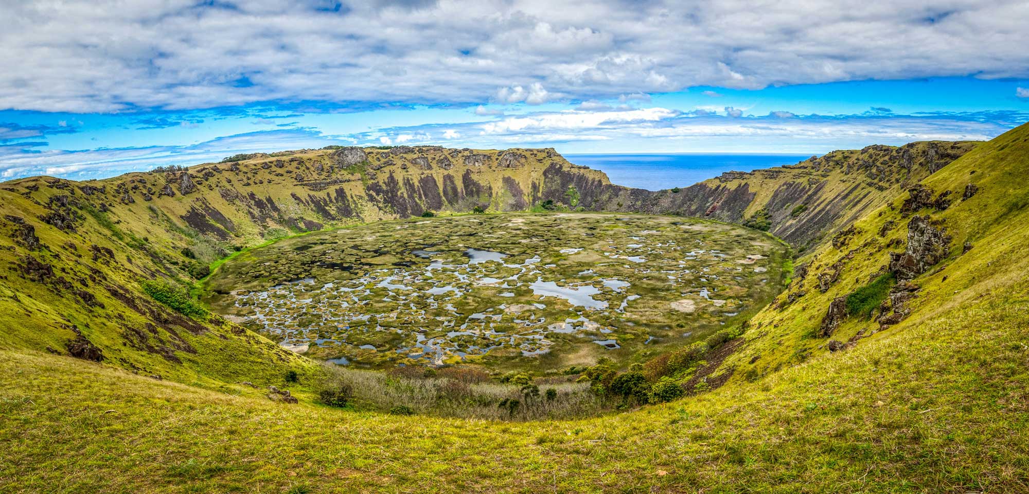 Rano Kau crater from the rim